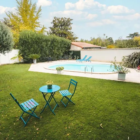 Superbe Maison - Piscine - Proche Gare Holiday home *
